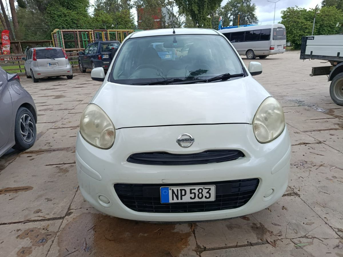 Nissan March