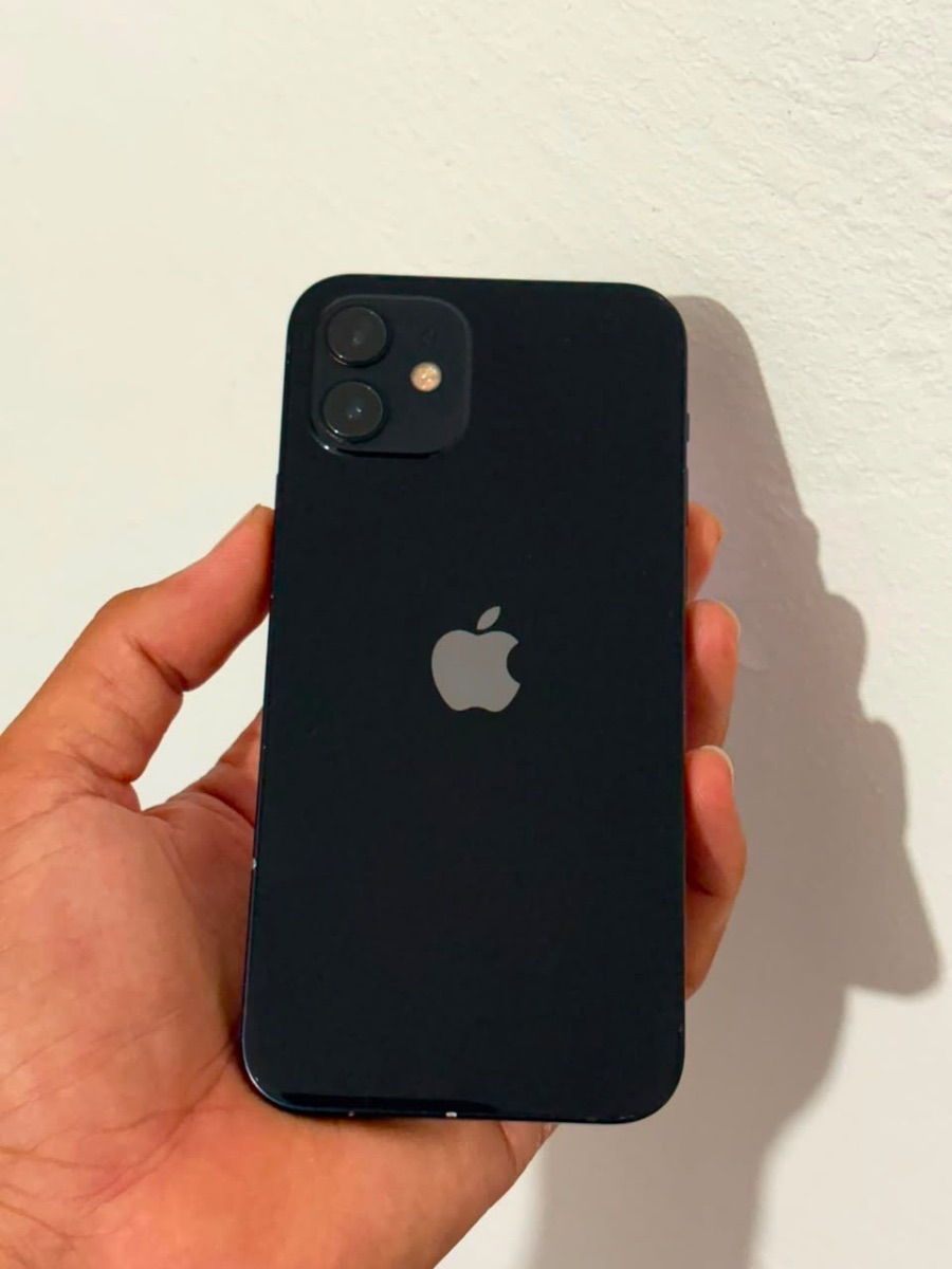 Iphone 12 64gb 76% battery health. Fully registered. *$200*