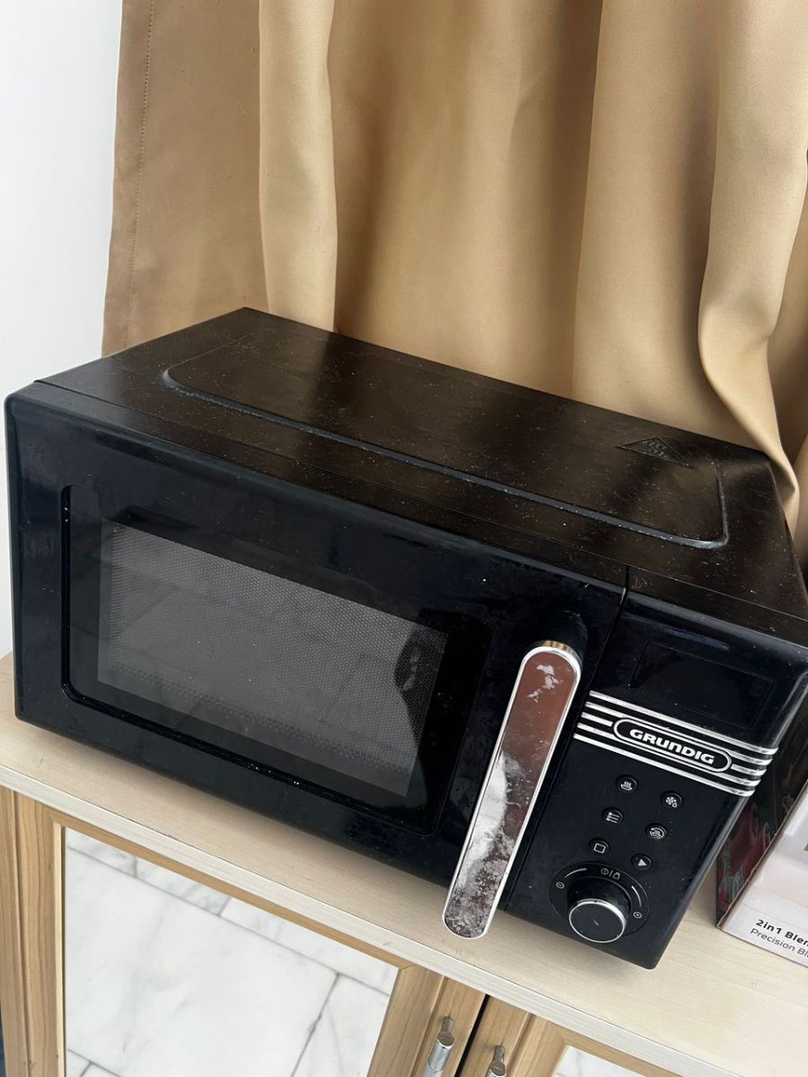 Microwave